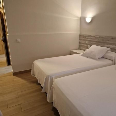 Hotel La Quinta Cue Eksteriør bilde